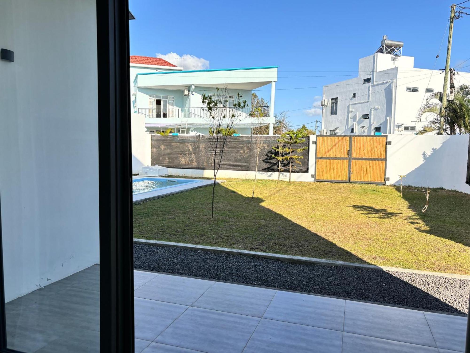 Maison Mont Choisy - One Or Two Bedrooms Apartment Trou aux Biches Exterior foto