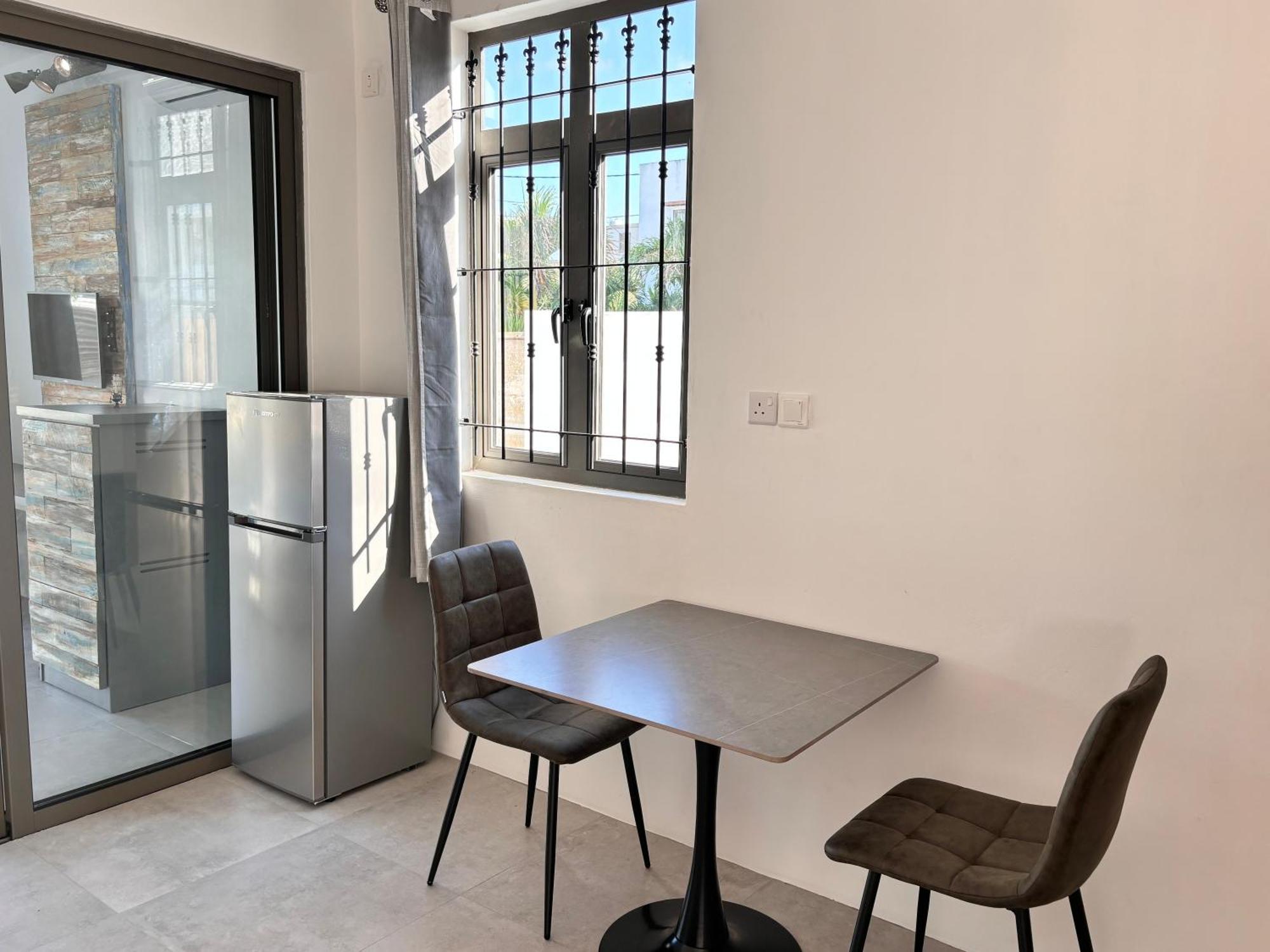 Maison Mont Choisy - One Or Two Bedrooms Apartment Trou aux Biches Exterior foto